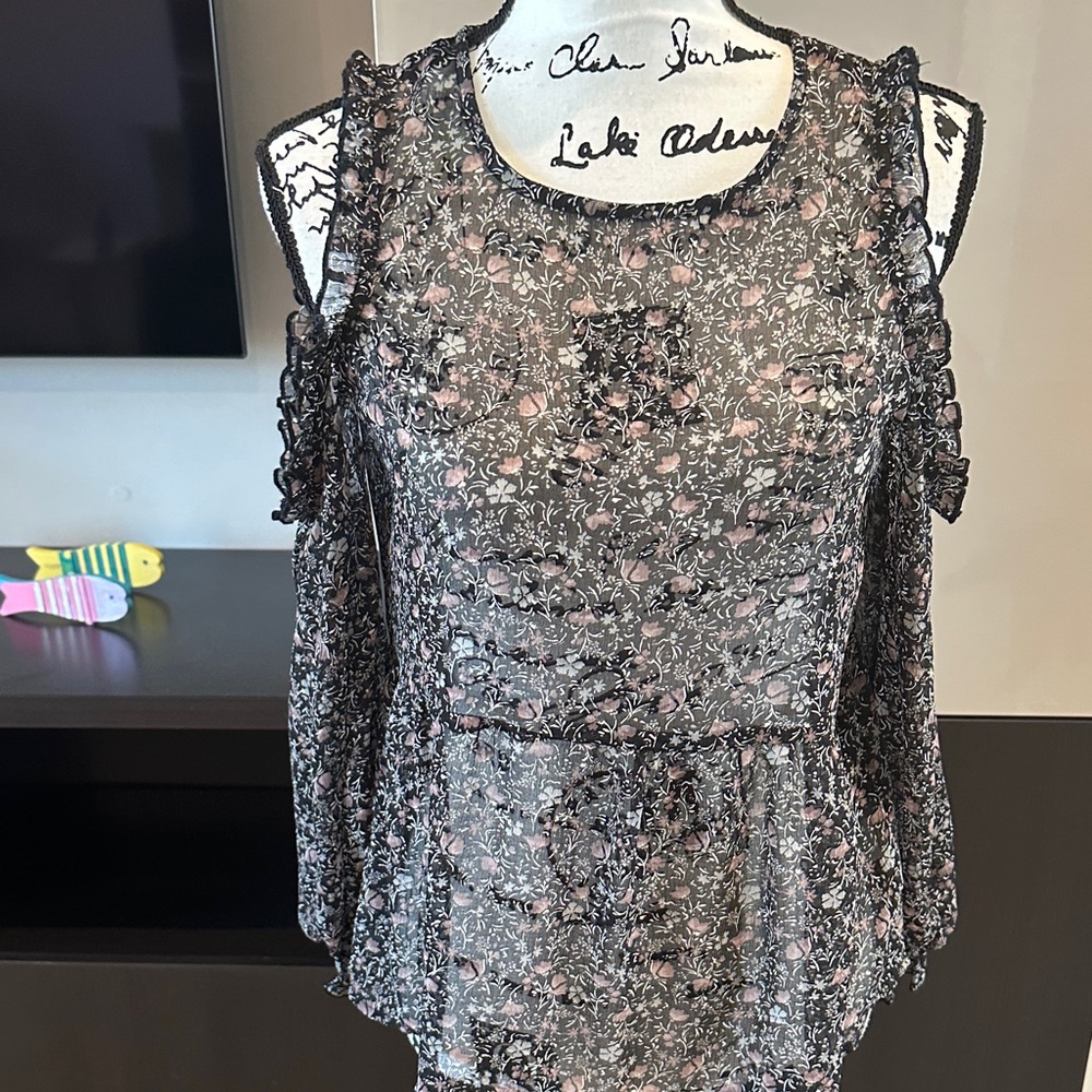 SHEER American Eagle Outfitters Black Sheer Floral Cold-Shoulder Blouse.SMALL